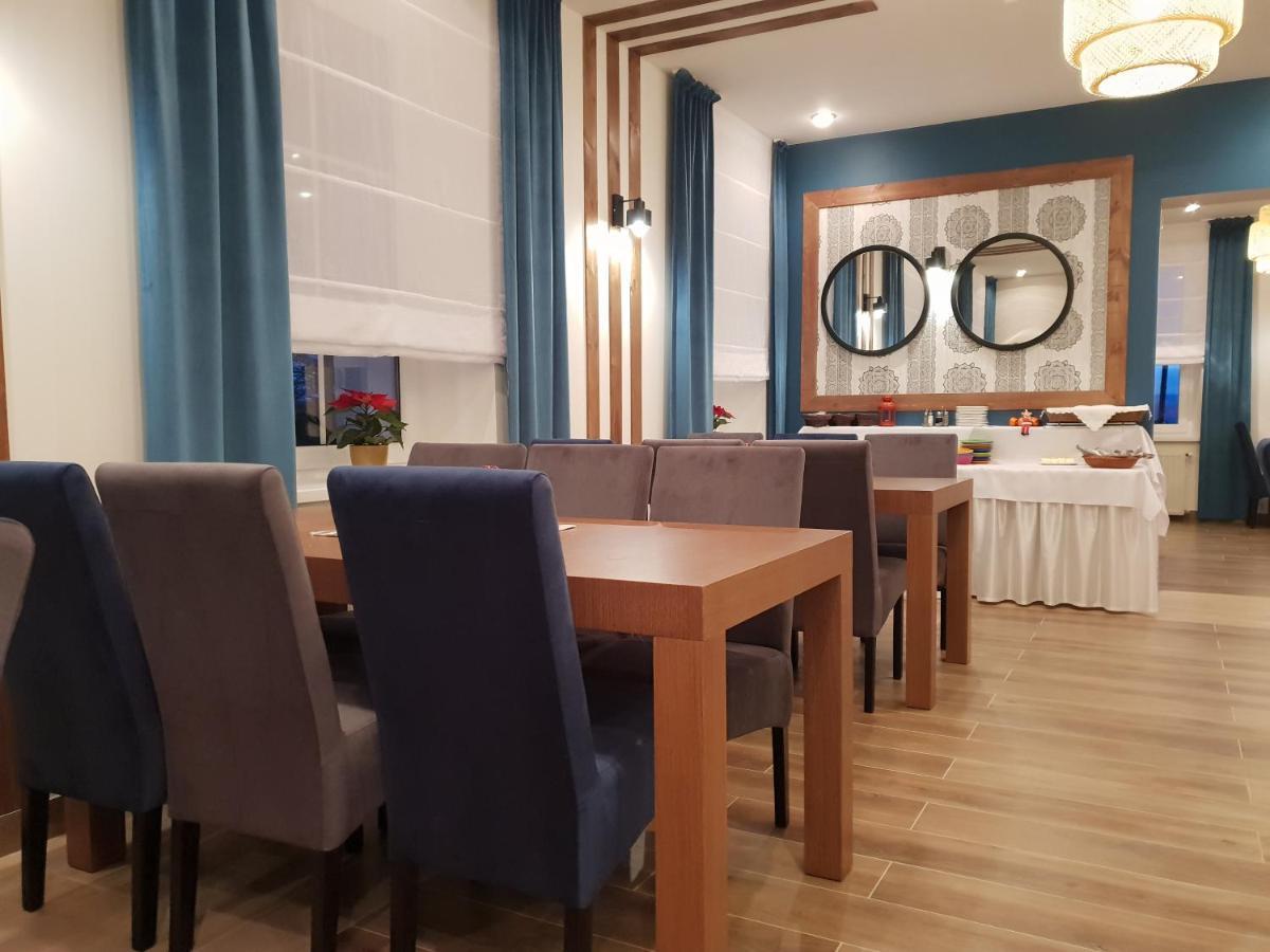 Ow Sorrento Hotel Бистрица Клодска Екстериор снимка