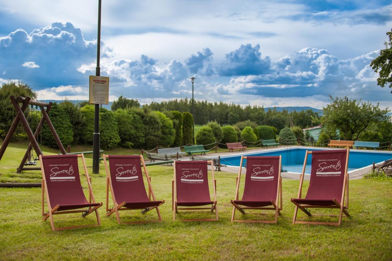 Ow Sorrento Hotel Бистрица Клодска Екстериор снимка