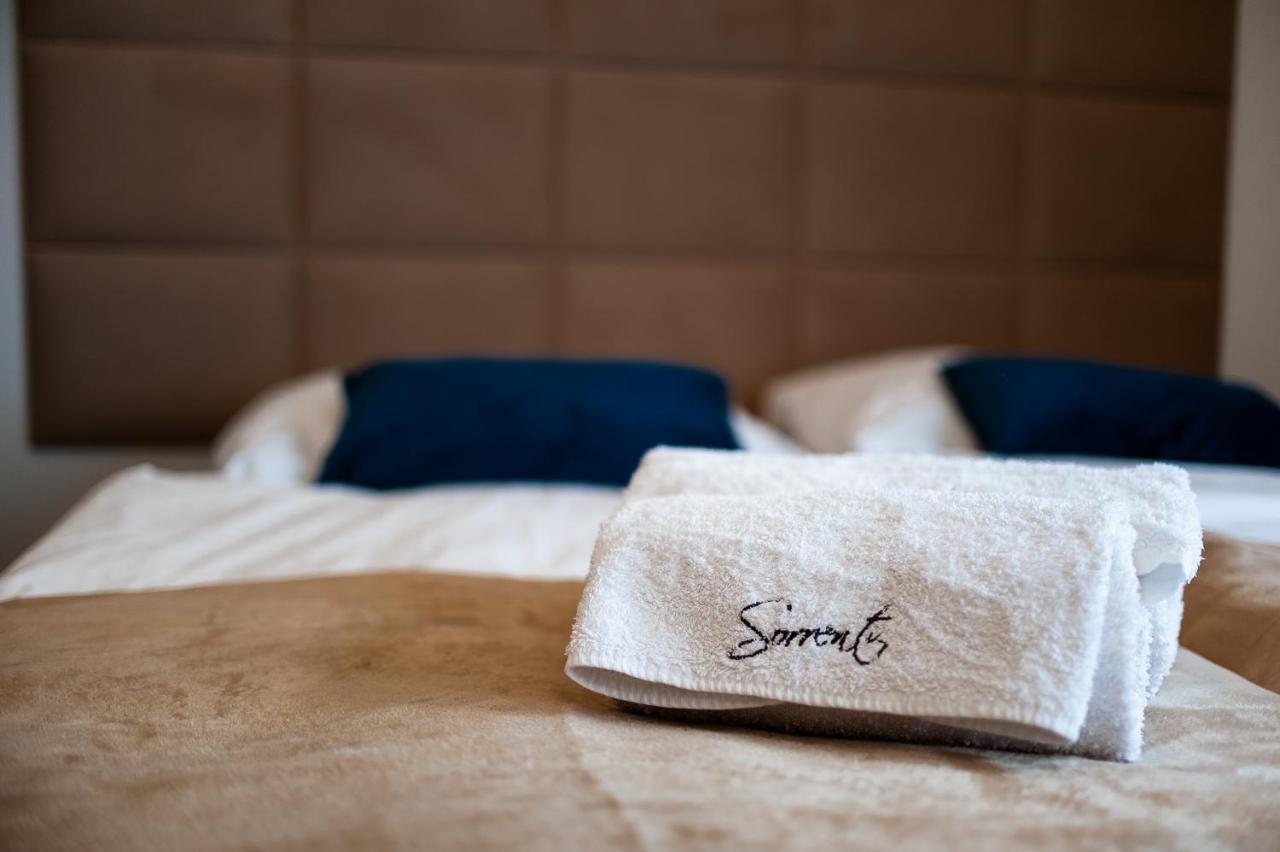 Ow Sorrento Hotel Бистрица Клодска Екстериор снимка