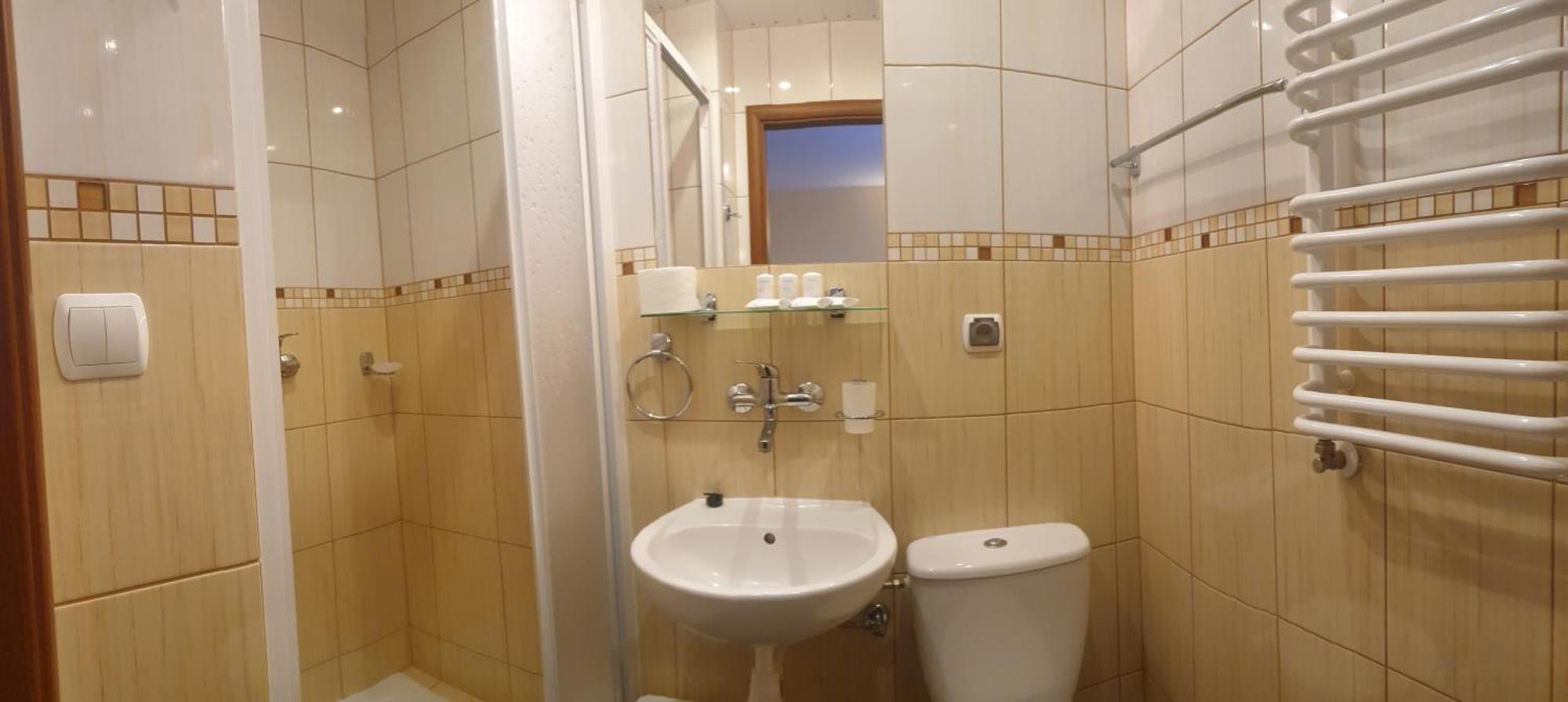 Ow Sorrento Hotel Бистрица Клодска Екстериор снимка